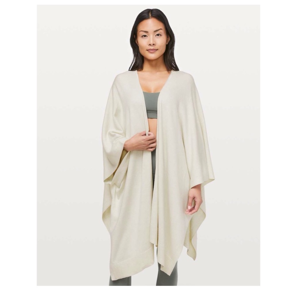 Lululemon Dove Grey Wrap